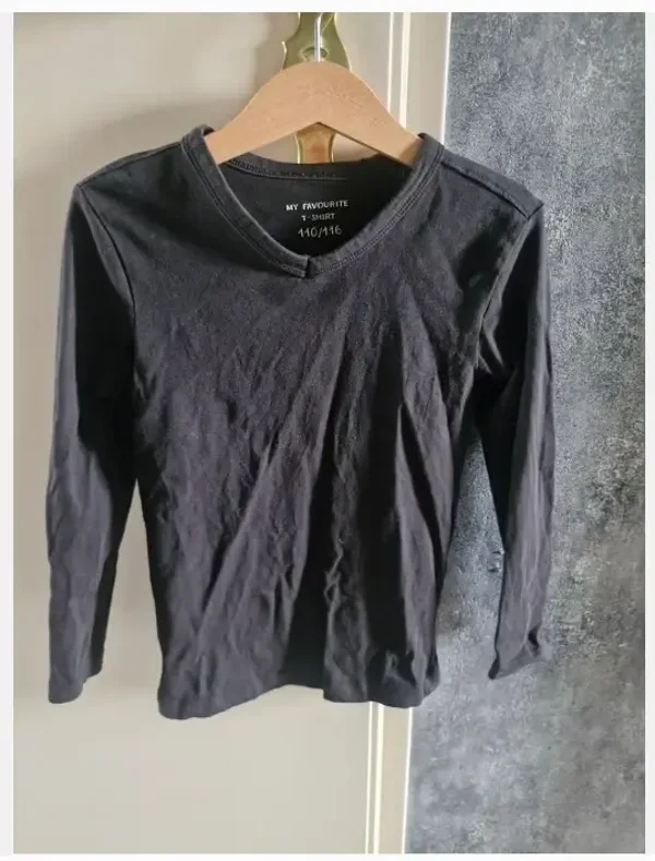 Zwart effen shirt maat 110-116