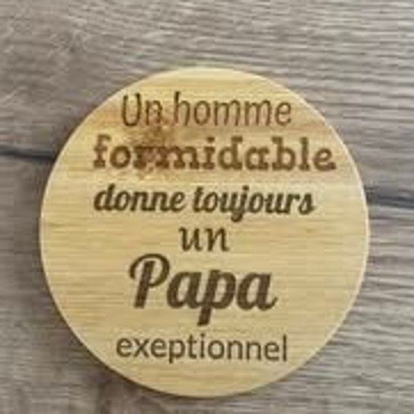 Sous verre en bambou gravé