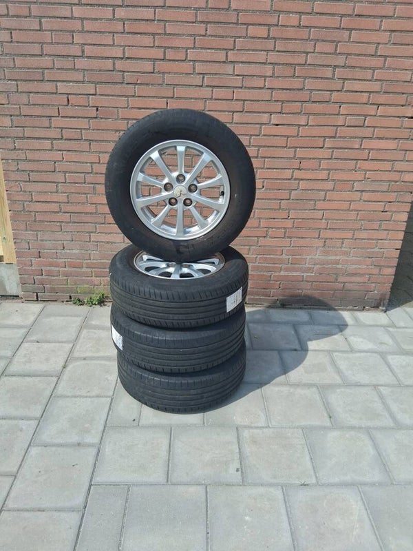 Mitsubishi ASX Wielen