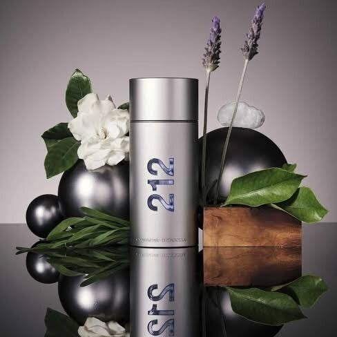 Carolina Herrera 212 Men