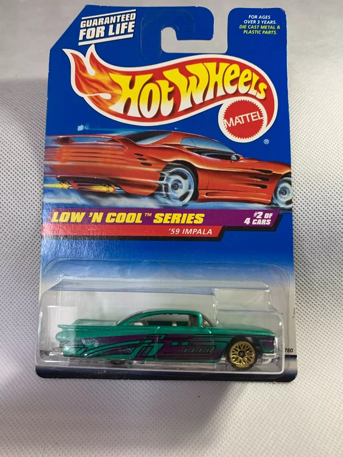1998 Hot Wheels Low ‘N Cool 2/4 ‘59 Impala #698