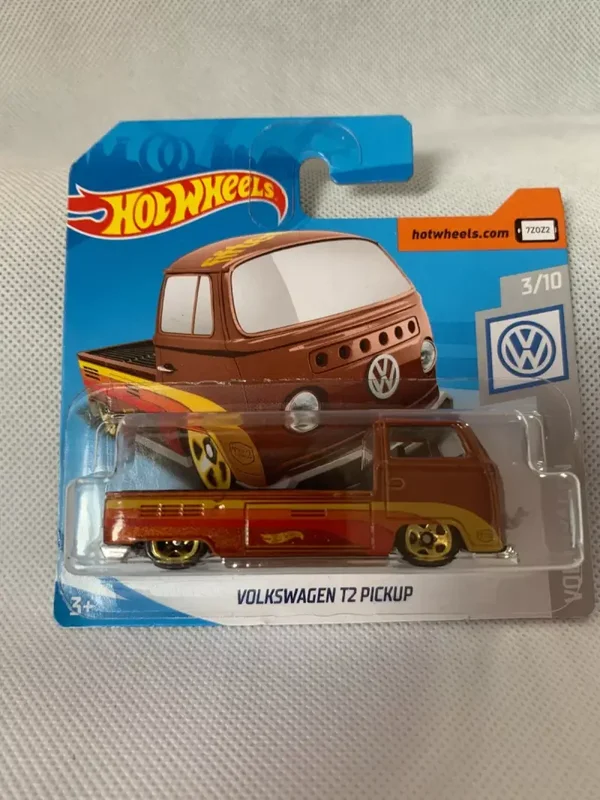 Hot Wheels Volkswagen 3/10 (2017) Copper Volkswagen T2 Pickup Truck Toy 96/250