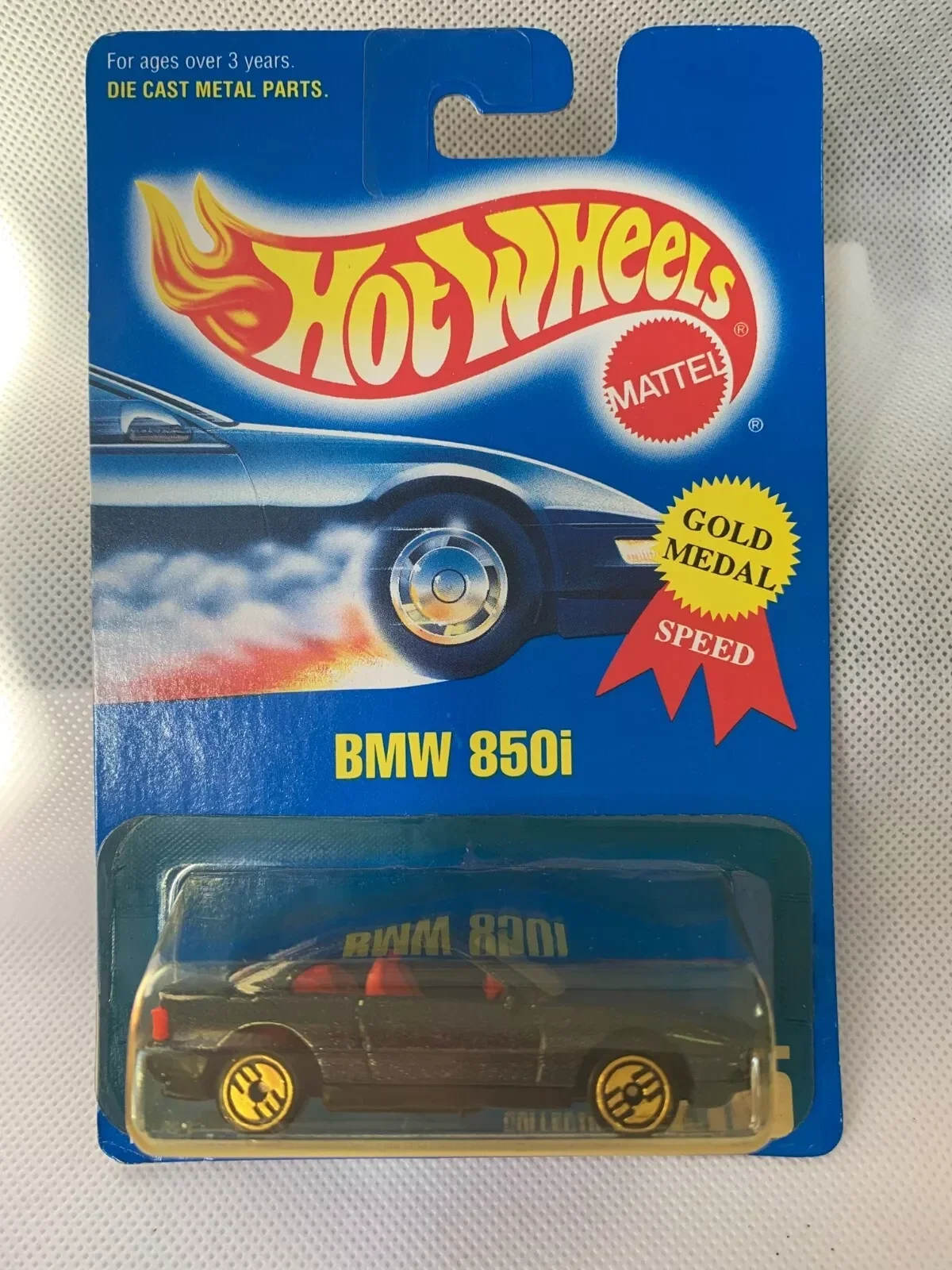 Hot Wheels Mid 1990s #255 BMW 850i Mtflk Dk Blue w/ Gold UHs Orange HW Logo