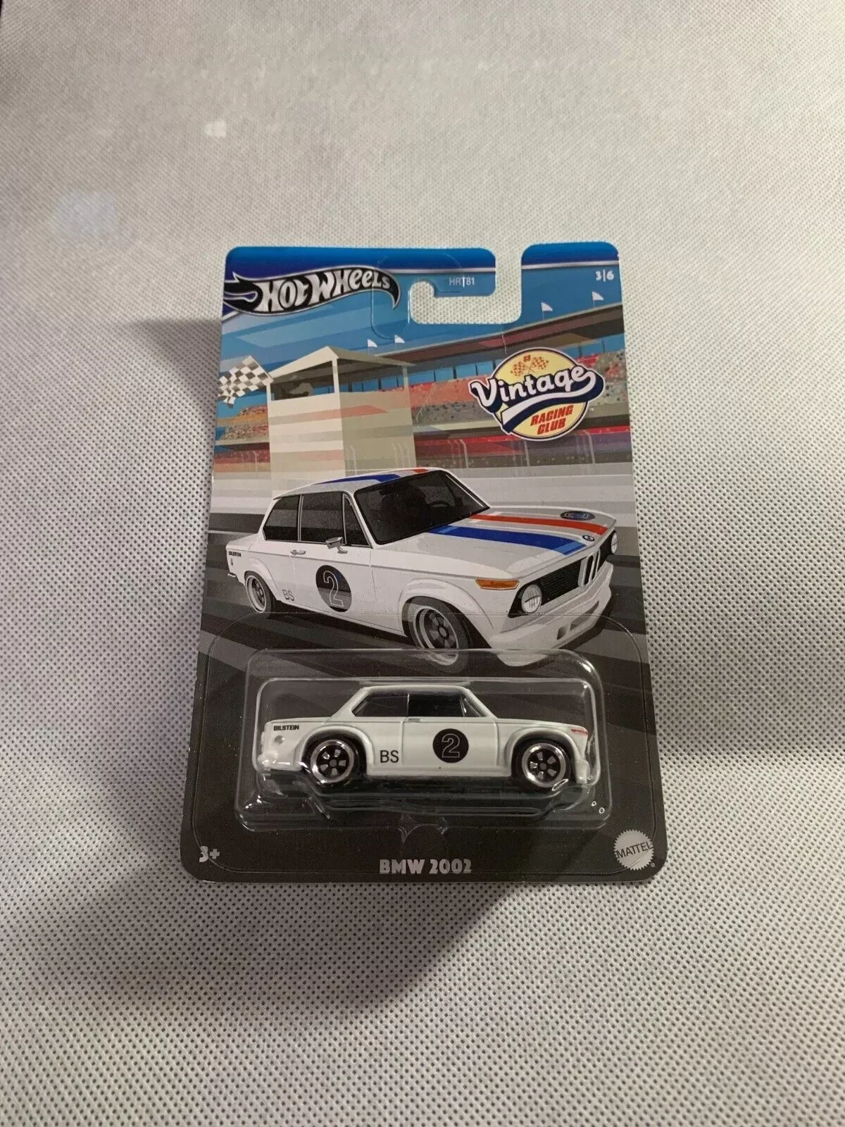 Hot Wheels - BMW 2002 - long card 1:64 - Vintage Racing Club - HRV02!