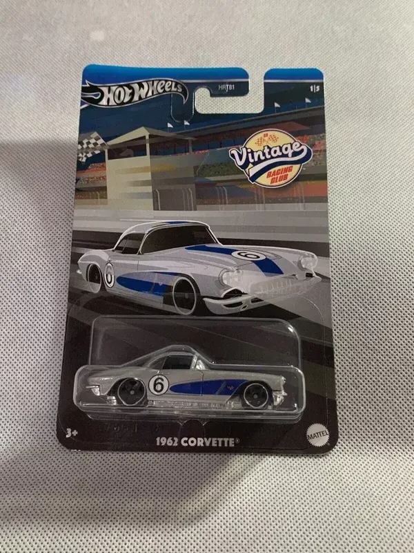 Hot Wheels 2024 Vintage Racing Club 979B Chevrolet Corvette 1962 Argento!