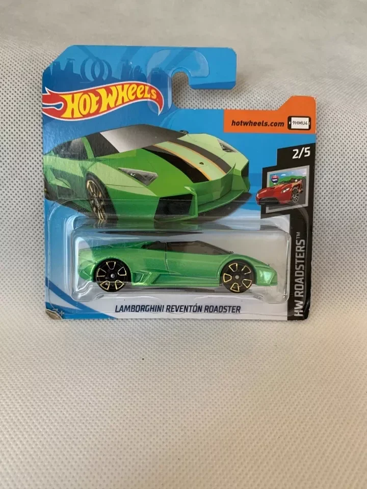 Hot Wheels Lamborghini Reventón Roadster Sportwagen Green 18/250 2019 FYD28