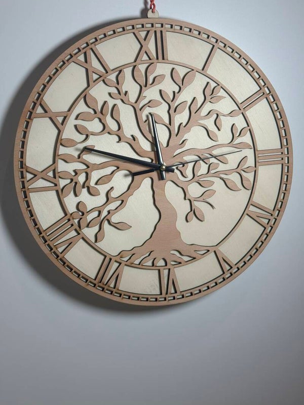 Moderne Wanduhr aus Sperrholz – 2-lagig, handgefertigt