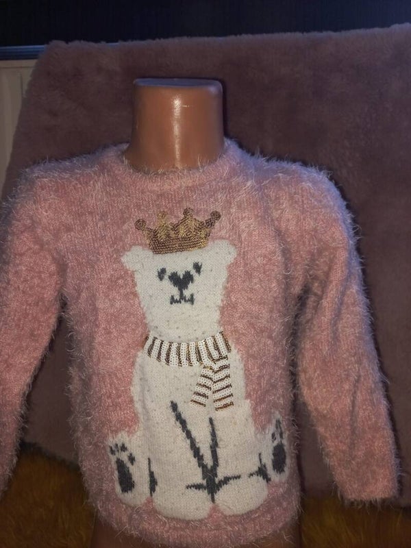 Fluffy trui met ijsbeer Maat 98/104