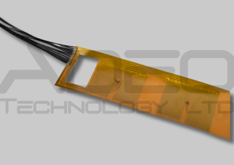 elintergroup-adeo-technology_heaterfoil-heizfolie-customized-kundenspezifisch-mehrfachkabel-stecker-standard.png