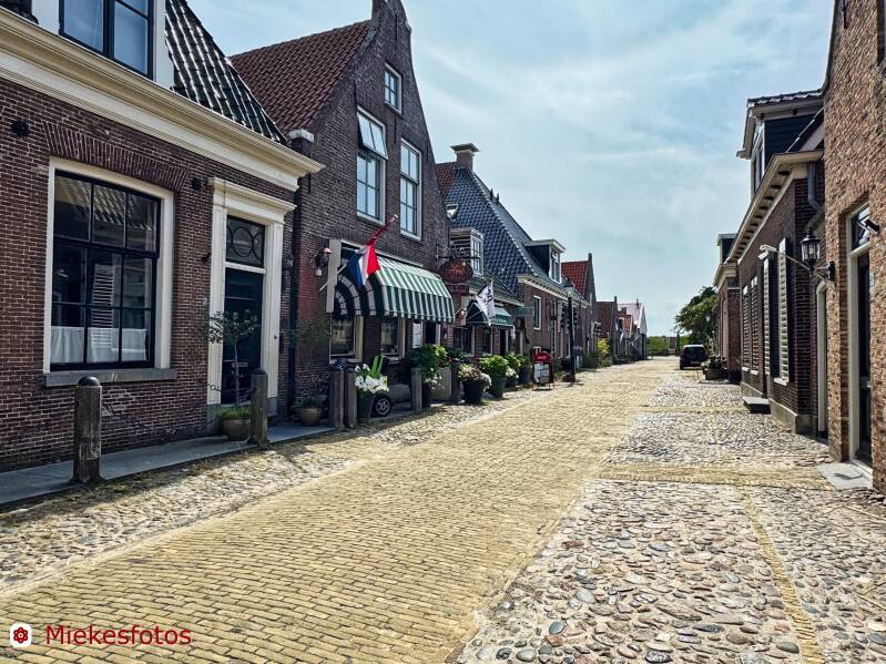 2025-08-08-hindeloopen-3-standard.jpg