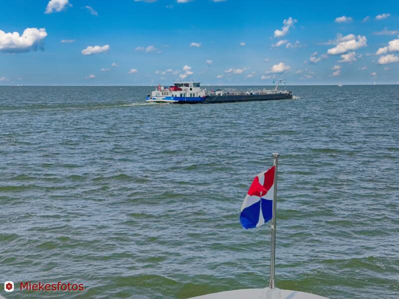 2025-08-08-ijsselmeer-per-boot-bij-enkhuizen-standard.jpg