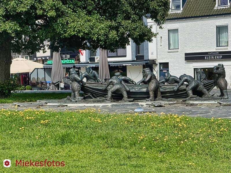 2025-08-09-urk-standard.jpg