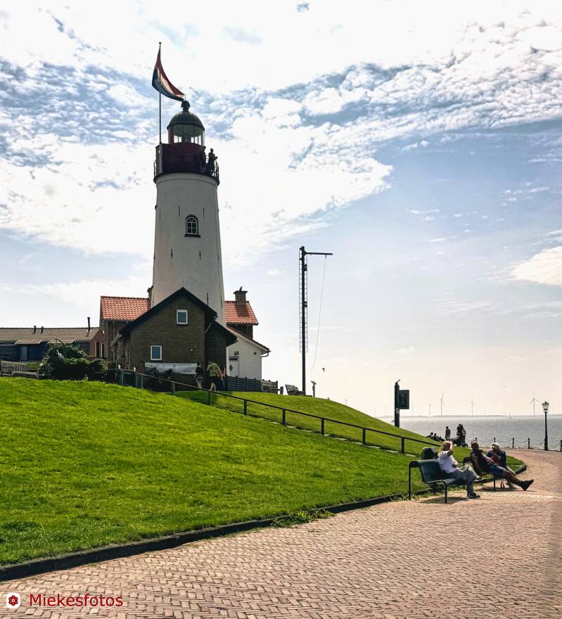 2025-08-09urk-8-standard.jpg