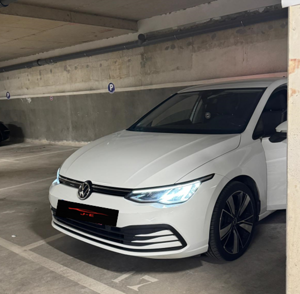 GOLF 8