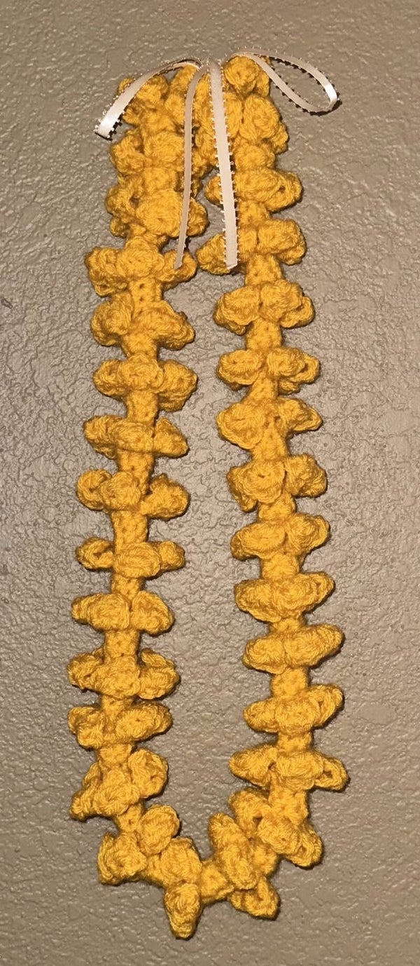 Full-size Puakenikeni Lei