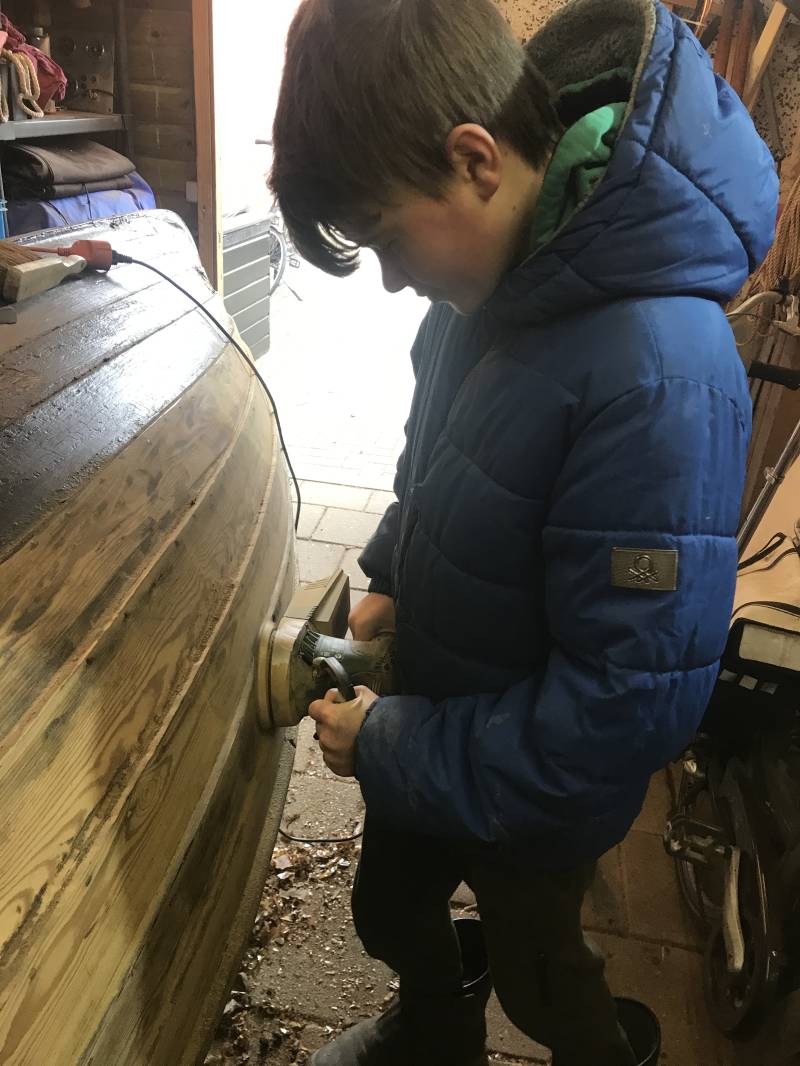 Gijs is aan het schuren