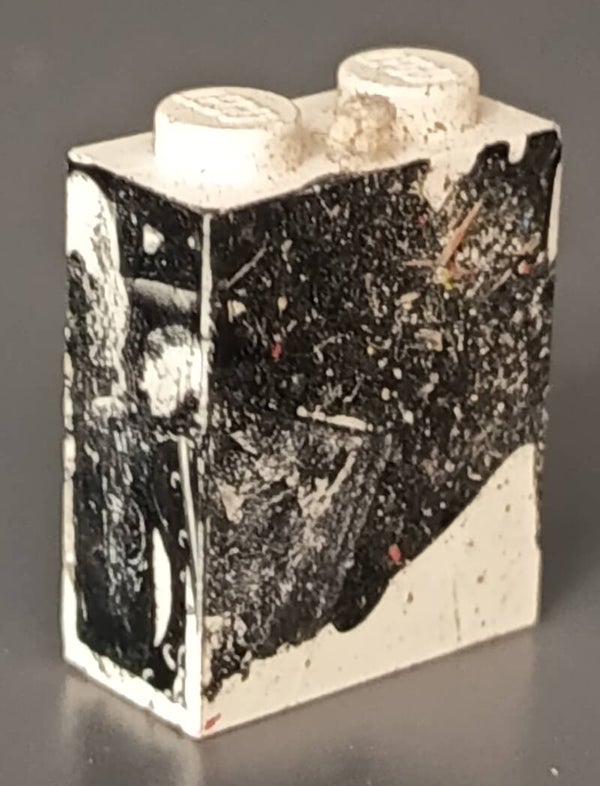 Misprint white 1x2x2 brick