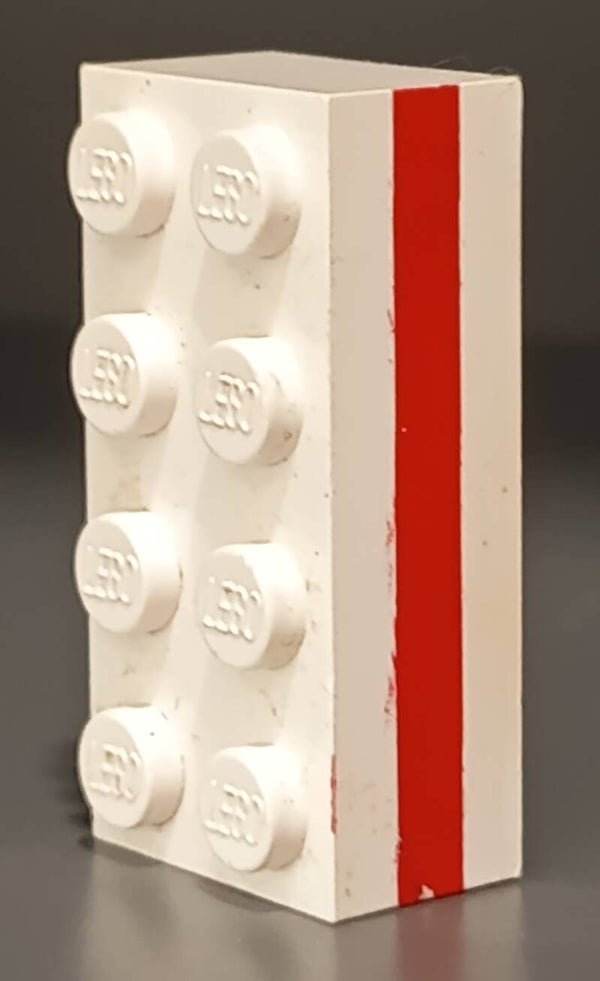 White misprint 2x4 brick
