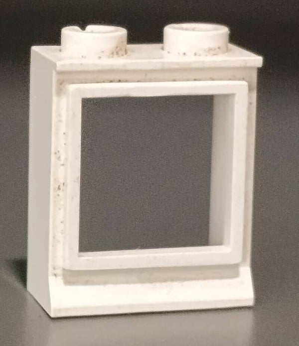 White window short shot