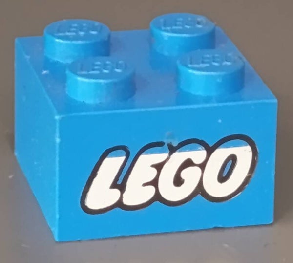 2x2 misprint Lego logo