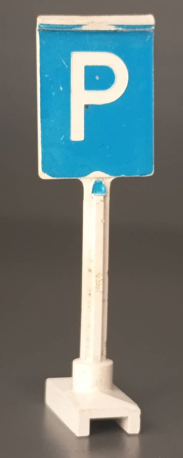 Road sign misprint