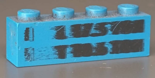 2x4 blue brick misprint