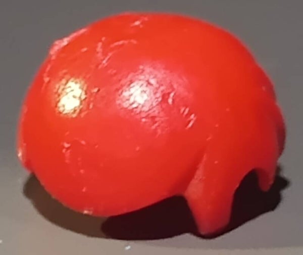 Red homemaker hair