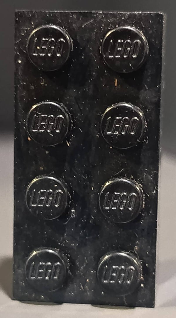 Black 2x4 factory error
