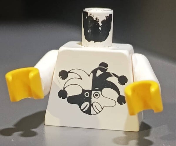 Minifig torso from keychain