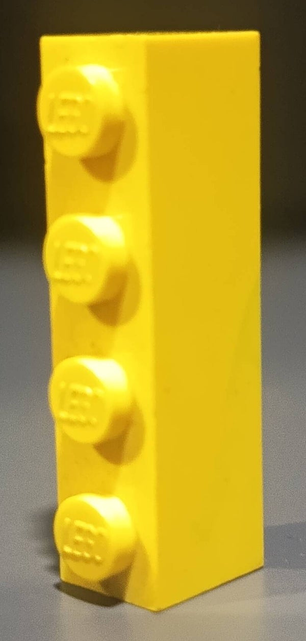 Yellow 1x4 brick marbled