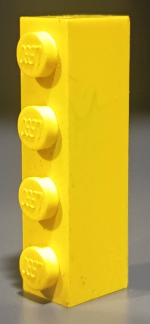 Yellow 1x4 brick marbled
