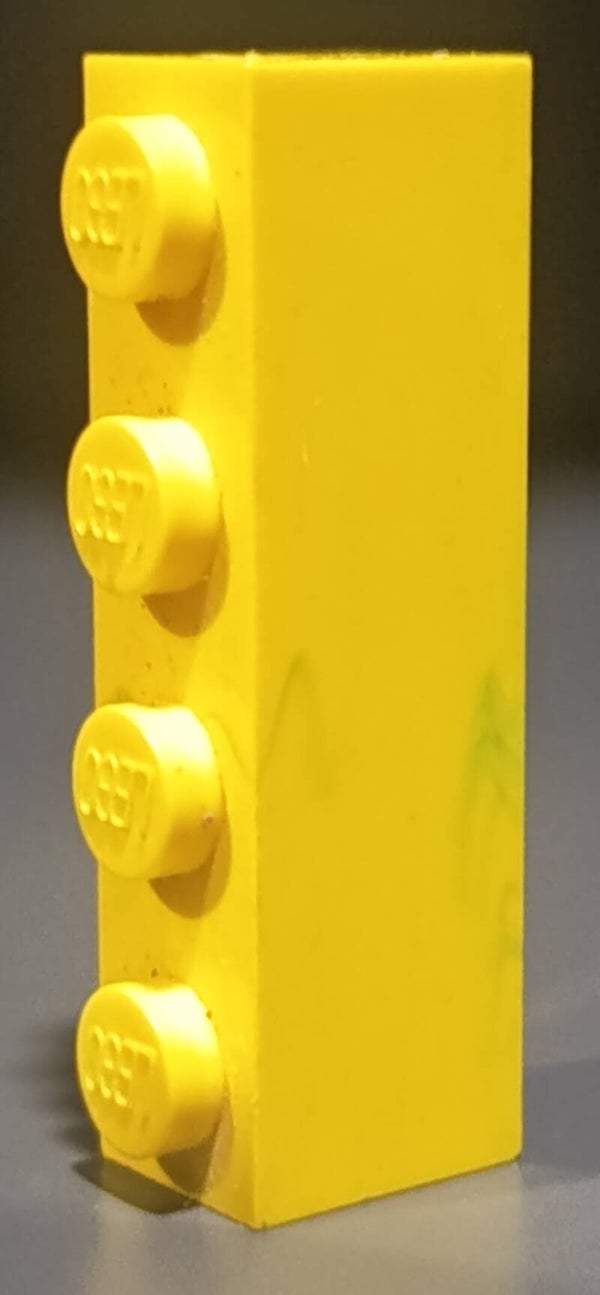Yellow 1x4 brick marbled