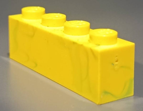 Yellow 1x4 brick marbled