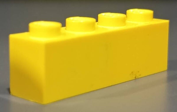 Yellow 1x4 brick marbled