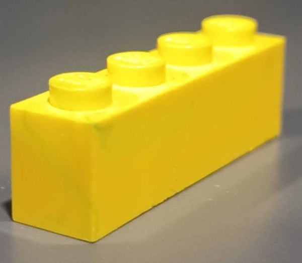 Yellow 1x4 brick marbled