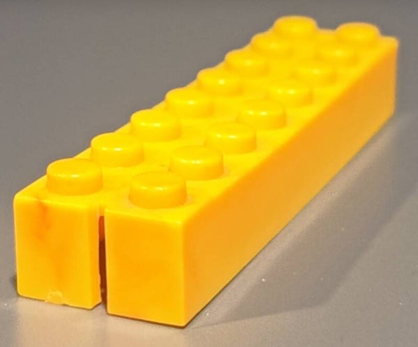 2x8 yellow brick with small marbled