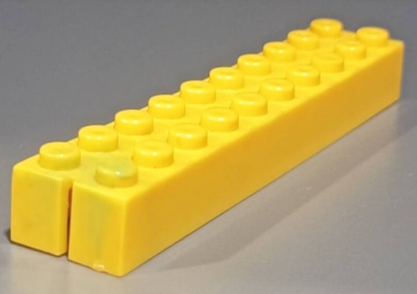2x10 yellow brick with small marbled
