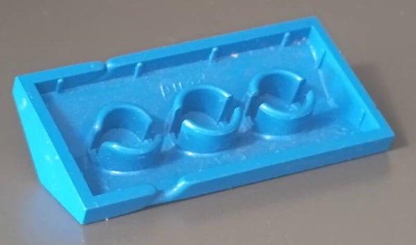 Shortshot blue roof