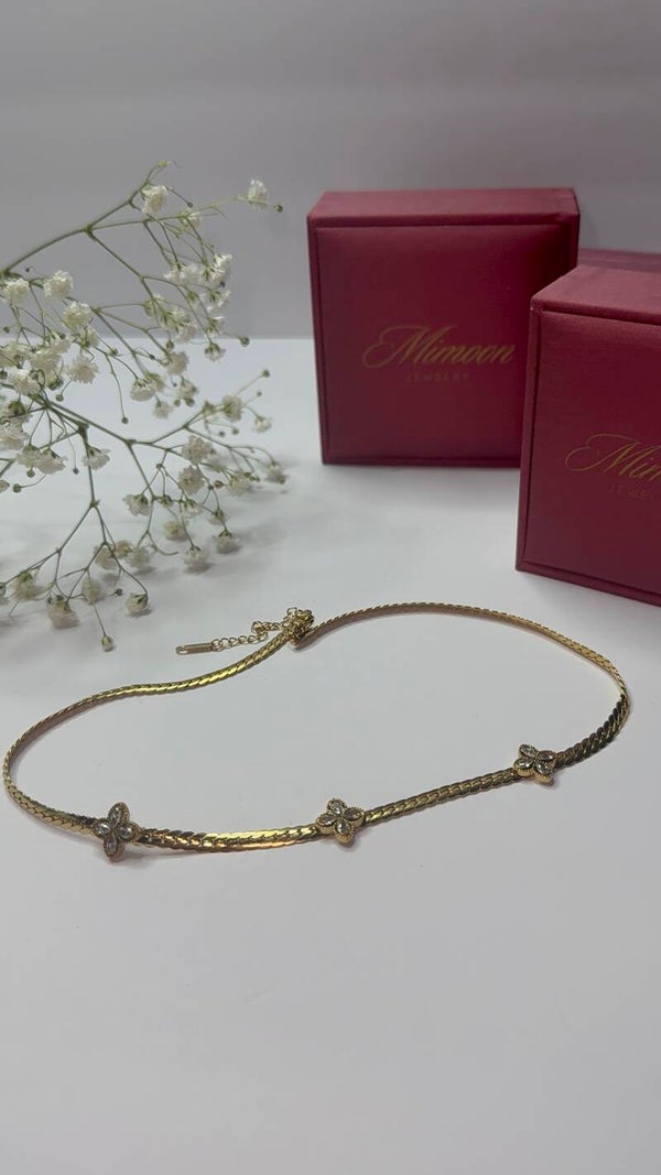 MARGARITA FLOWER NECKLACE