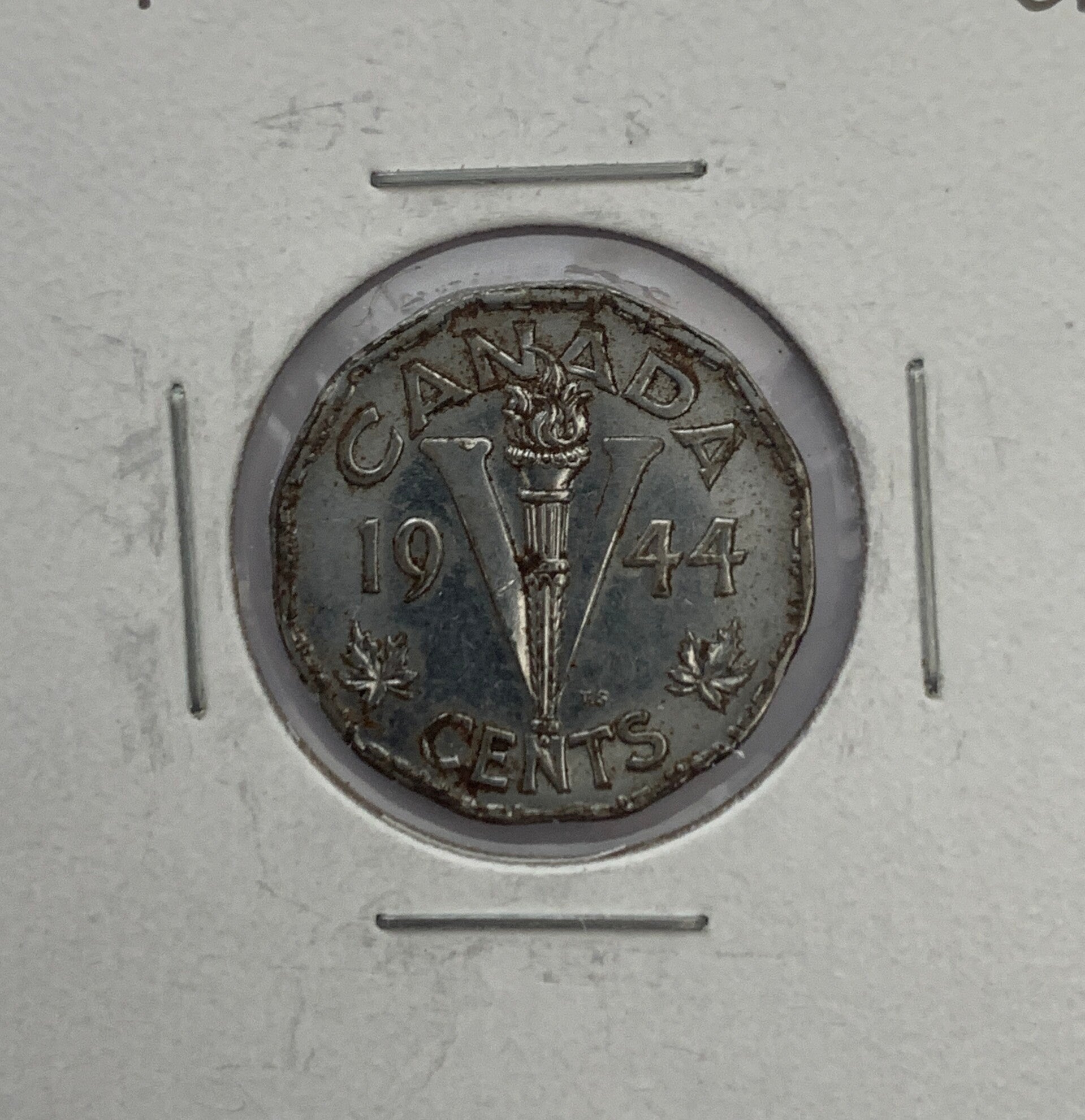 1944 Canada 5 Cents