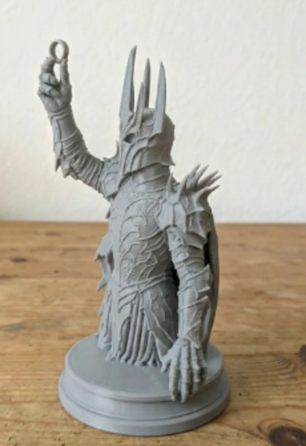 sauron statue