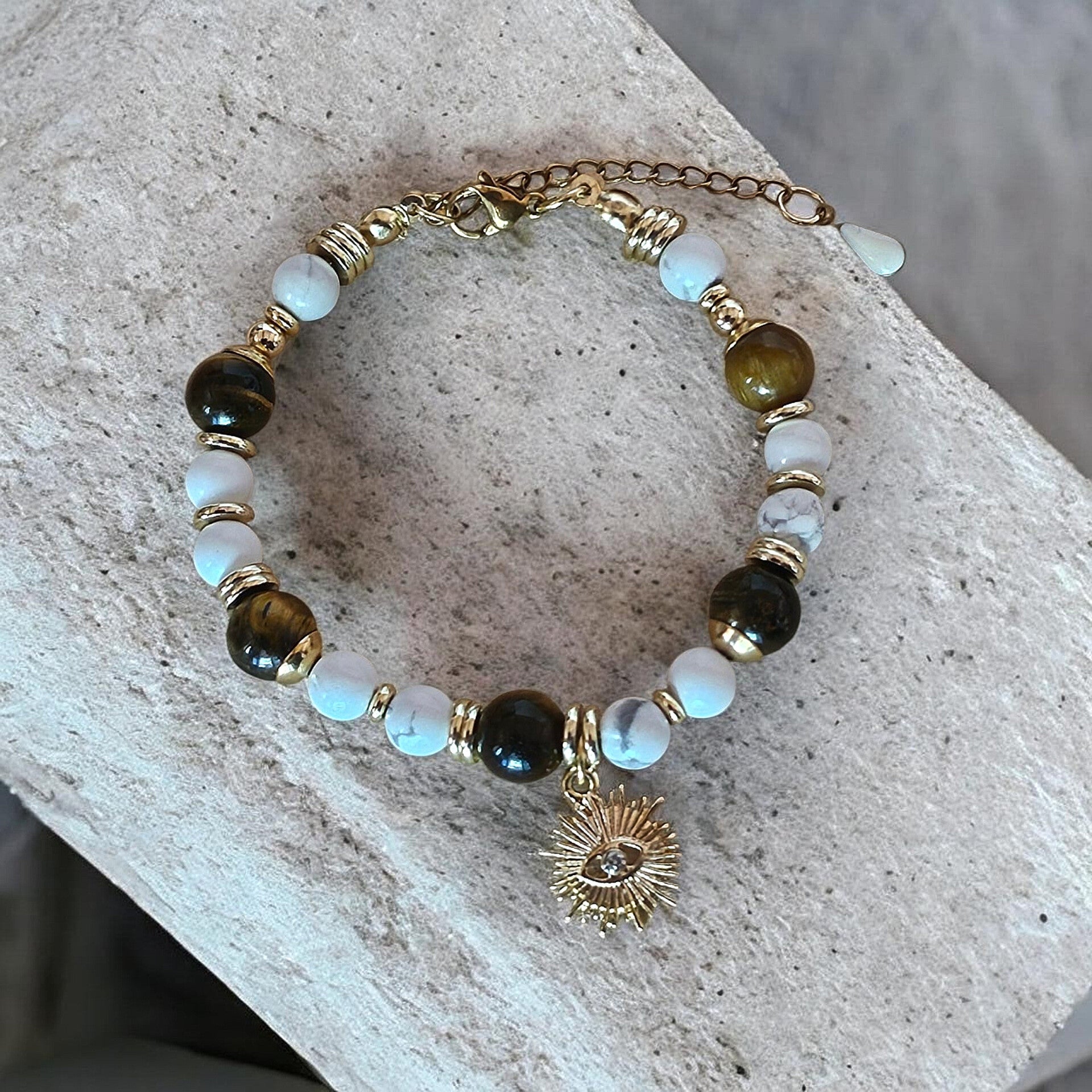 Bracelet " lumière intérieure"