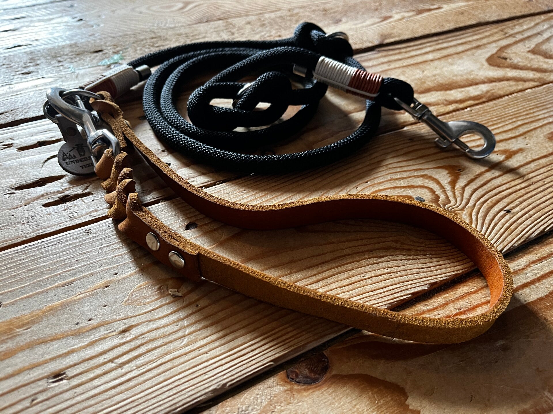 Hondenlijn black IRIS | Exclusief design van Underdogz®