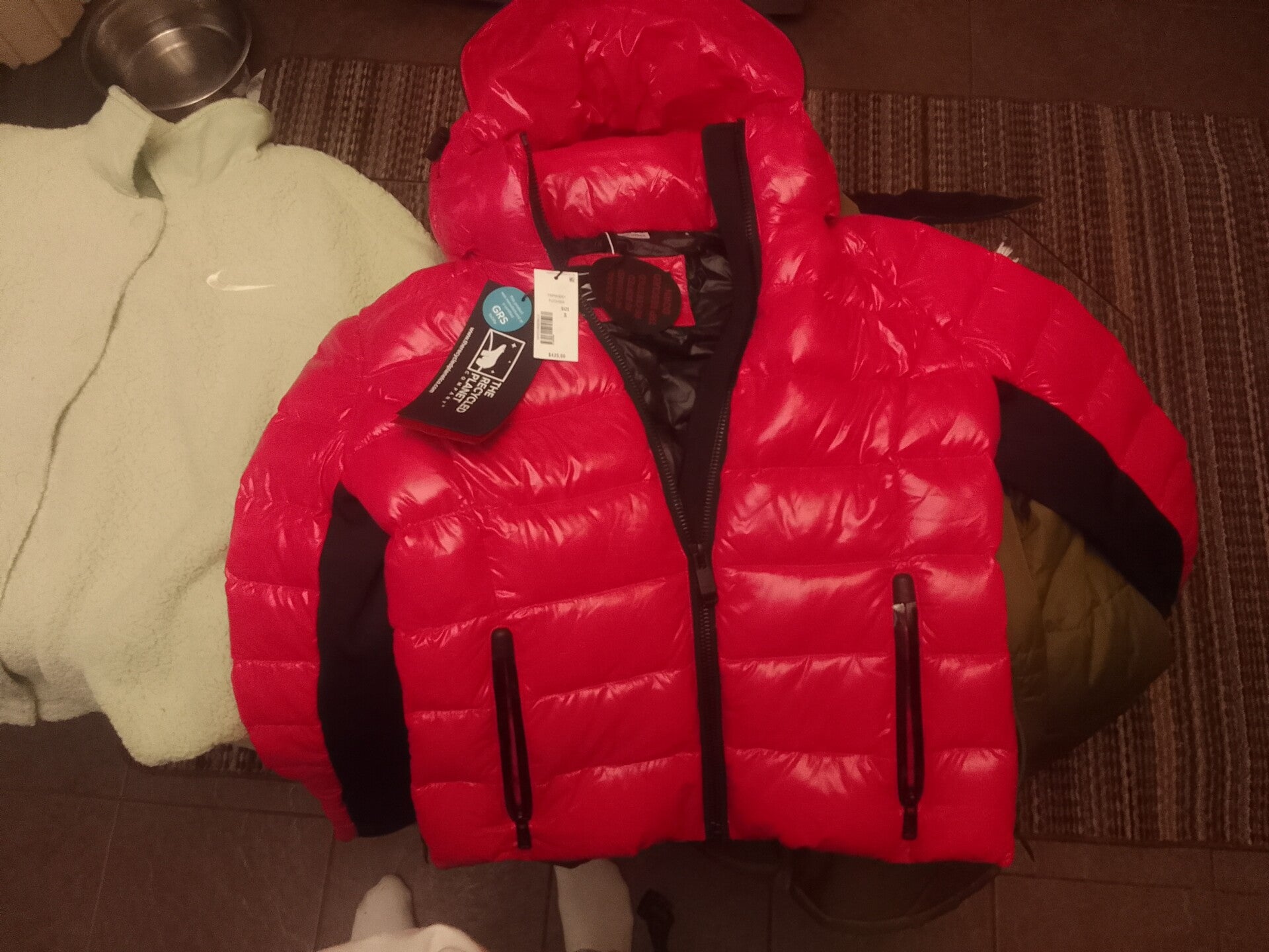 800 Fill Power Goose Down Puffer Jacket – Red Winter Coat