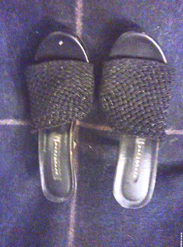 ZARA BASIC Black Woven Slip-On Sandals – Casual Minimalist Style