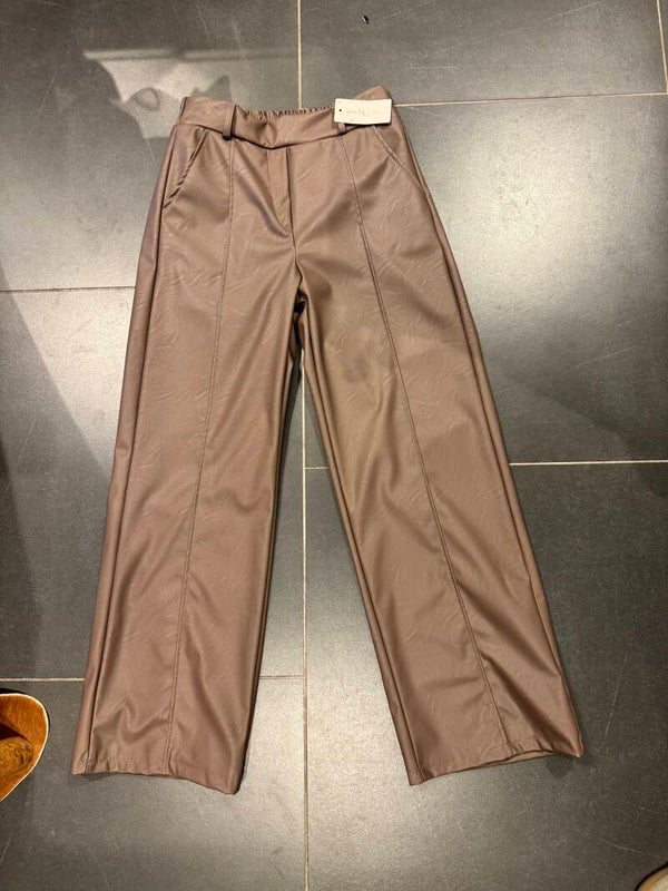 Leatherlook broek taupe