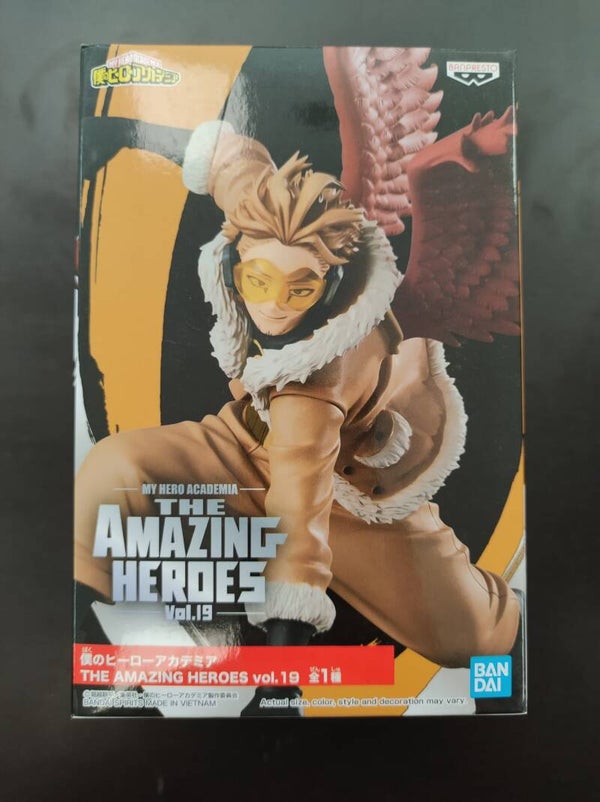 FIGURA HAWKS