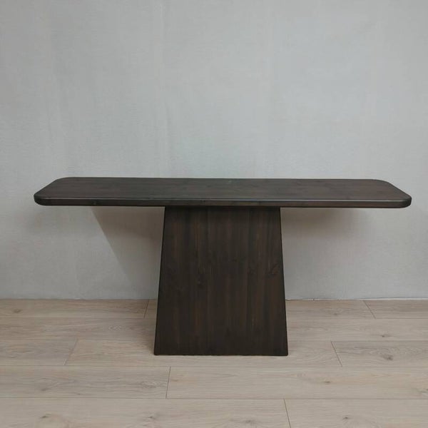 Sidetable met houten kolompoot