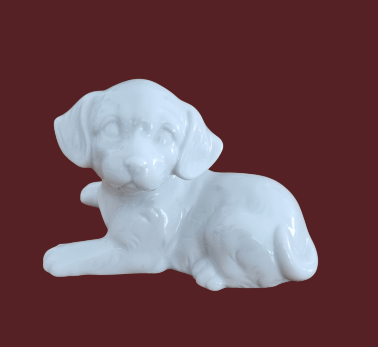 Porzellan Hundefigur liegend weiß | Deko & zum Bemalen | Einzelstück