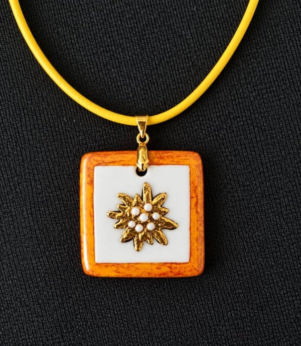 Porzellananhänger «Edelweiss Quadrat»